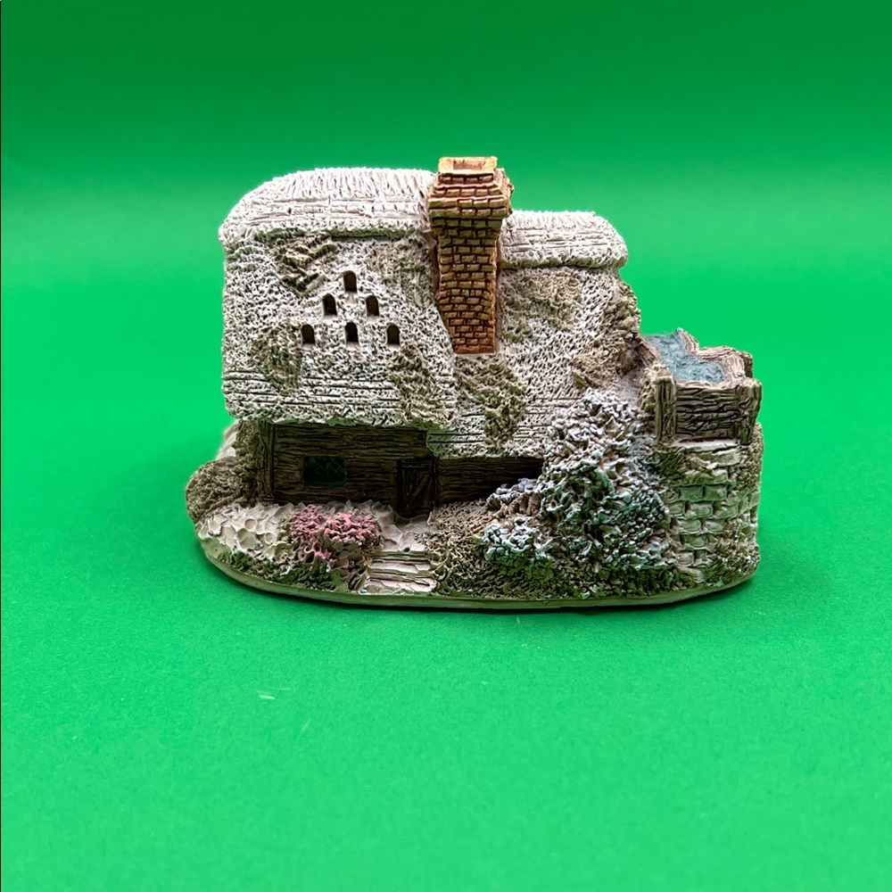 🌊🏡 Lilliput Lane “Water Mill” Collectible Figurine